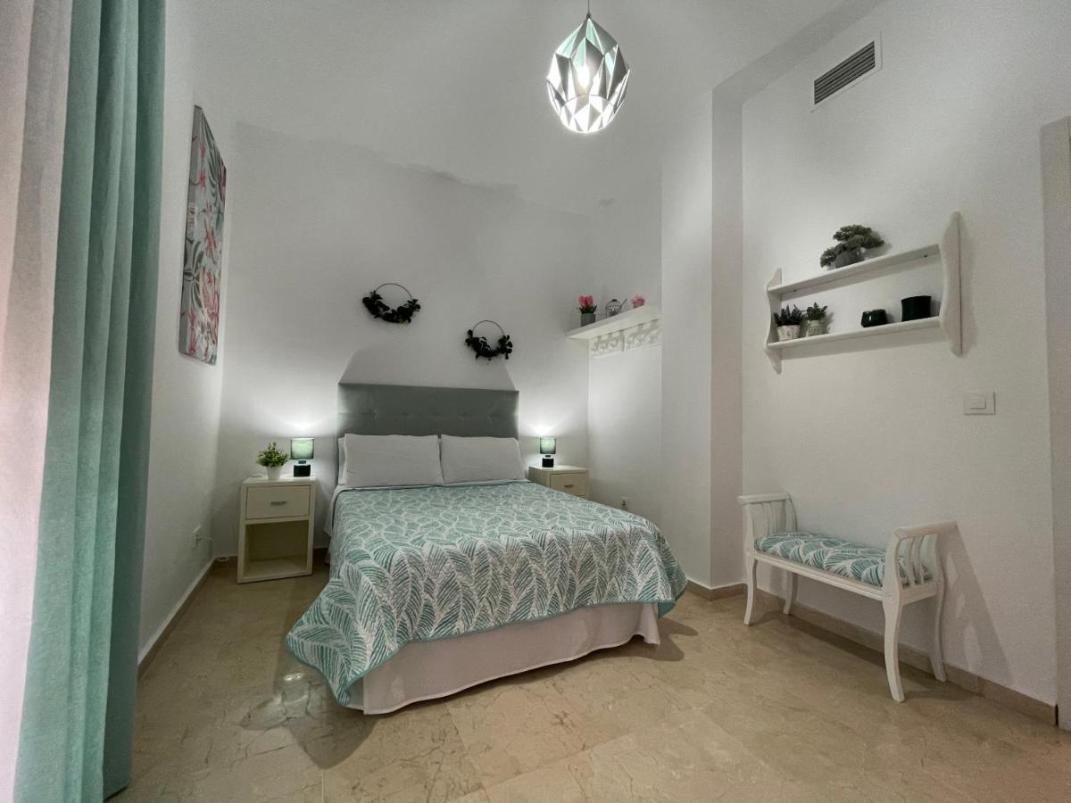 Villa Triana Sevilla Eksteriør billede