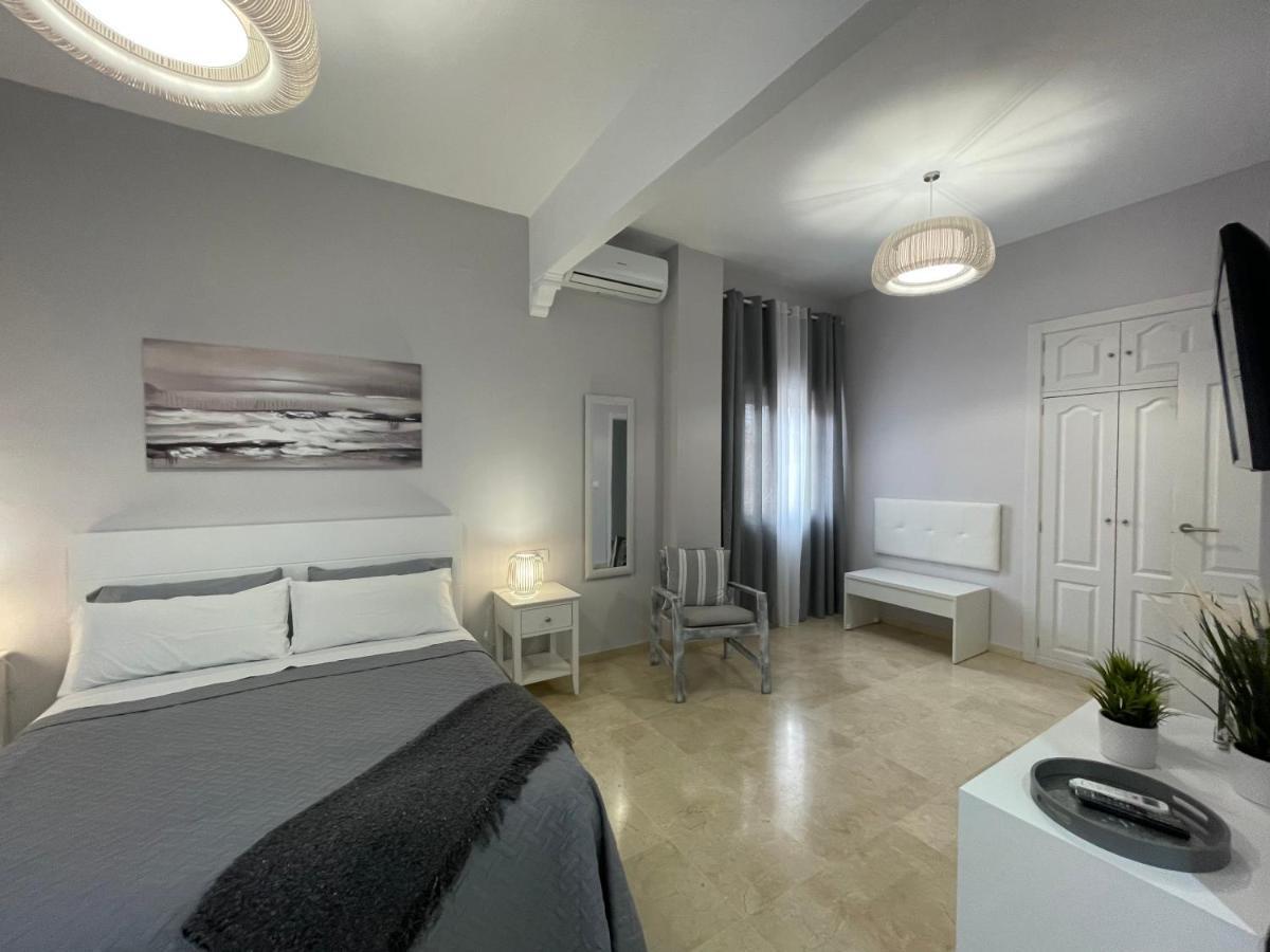 Villa Triana Sevilla Eksteriør billede
